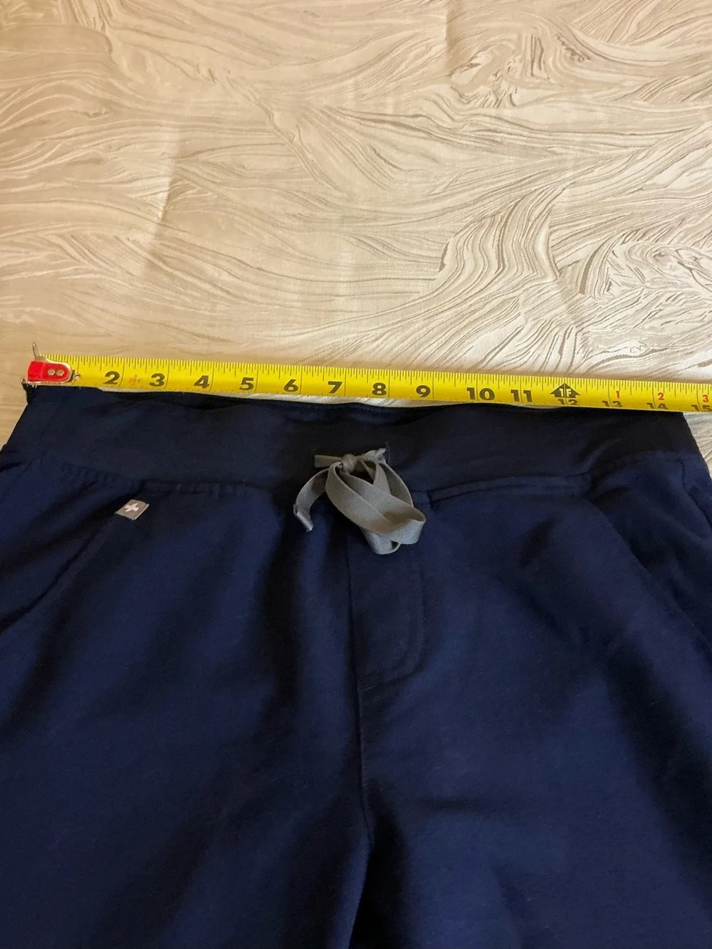 FIGS TECHNICAL COLLECTION NAVY JOGGER SCRUB PANTS (s)